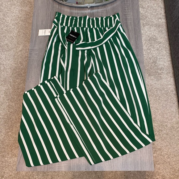 Wide pants - Picture 2 of 7